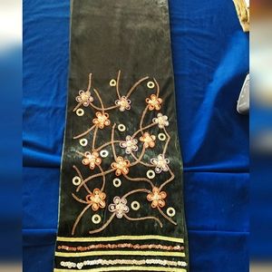 Hunter green table runner